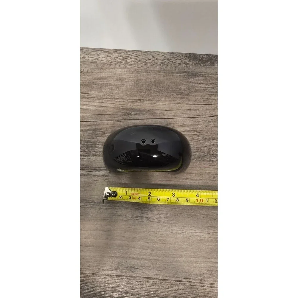 Salt Pepper Shakers Black White Arches. NEW Set Of 2.